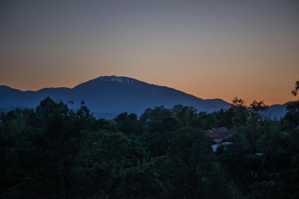 The God Spa Redding Bagian luar foto